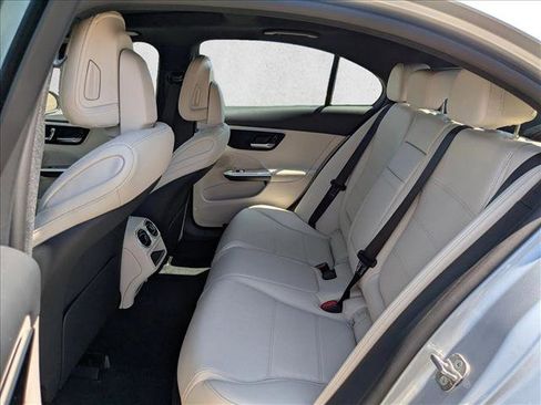 Used 2025 Mercedes-Benz C 300 Sedan image 16