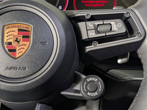 New 2026 Porsche Cayenne image 41