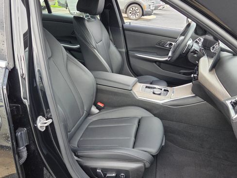 Used 2025 BMW 330i Sedan RWD image 15