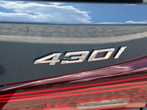 Used 2027 BMW 430i Coupe w/ M Sport Package AWD/4WD image 34