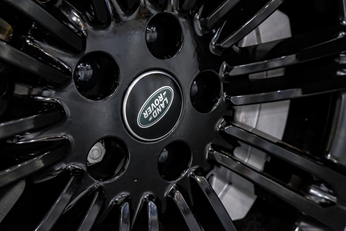 Used 2024 Land Rover Range Rover SE AWD/4WD image 51