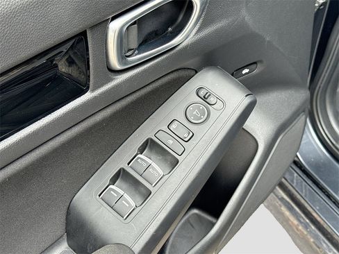 Used 2022 Honda Civic EX image 17