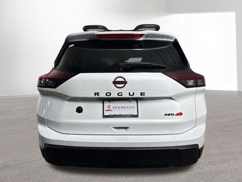 New 2026 Nissan Rogue SV w/ Rock Creek Premium Package image 31
