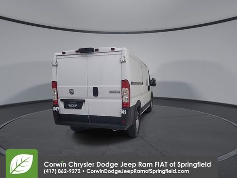 Used 2025 RAM ProMaster 2500 w/ Convenience Group FWD image 15