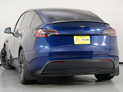 Used 2021 Tesla Model Y Performance image 6