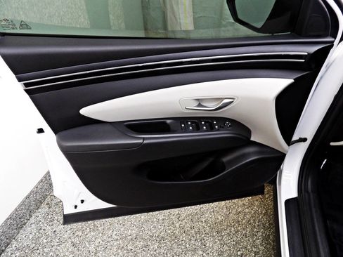 Used 2022 Hyundai Tucson SEL w/ Cargo Package image 7