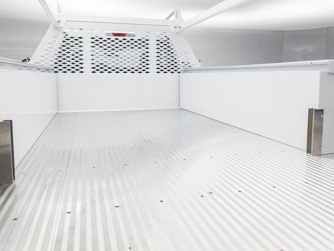 New 2024 Ford F350 XL w/ XL Chrome Package image 9