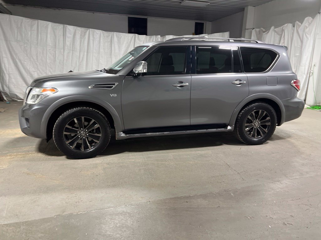 Used 2019 Nissan Armada Platinum w/ Captain's Chairs Package RWD image 4