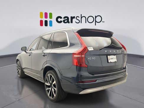 Used 2022 Volvo XC90 T6 Momentum w/ Climate Package AWD/4WD image 3