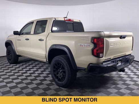 Certified 2023 Chevrolet Colorado Trail Boss w/ Technology Package AWD/4WD image 18