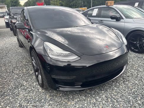 Used 2019 Tesla Model 3 Performance AWD/4WD image 2