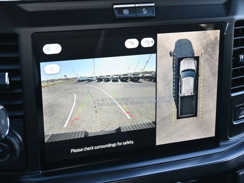 New 2026 Ford F250 Lariat w/ Black Appearance Package image 28