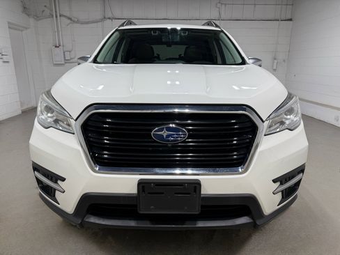 Used 2019 Subaru Ascent Touring image 2