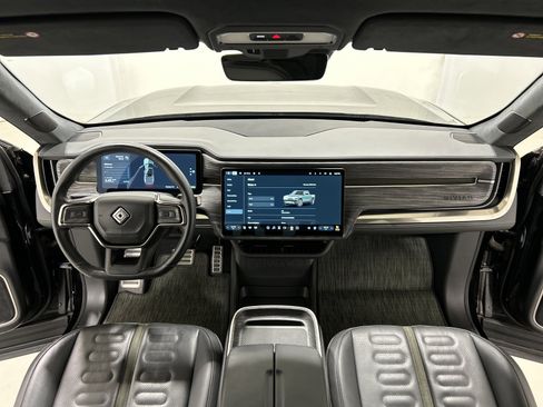 Used 2022 Rivian R1T Launch Edition image 25
