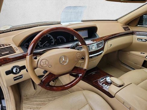 Used 2012 Mercedes-Benz S 550 4MATIC image 14