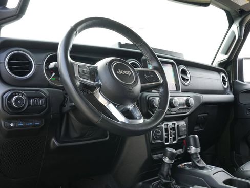 Used 2021 Jeep Wrangler Unlimited Sahara w/ Cold Weather Group image 15