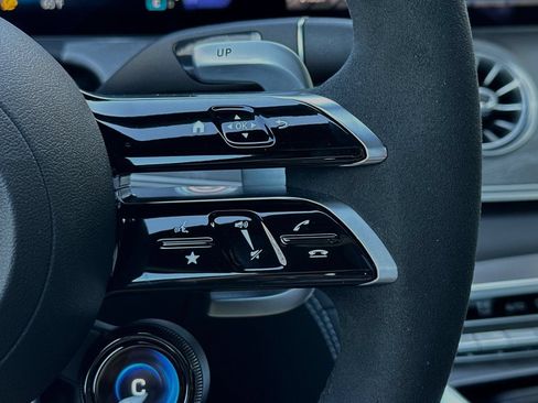 Used 2024 Mercedes-Benz AMG GT 43 image 31