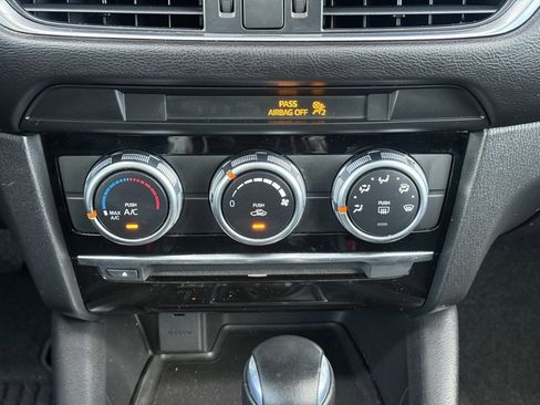 Used 2017 MAZDA MAZDA6 Sport image 13