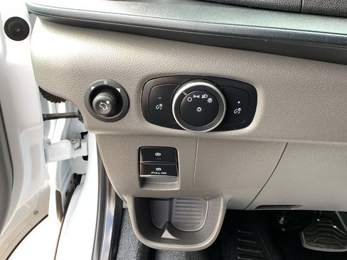 Used 2023 Ford Transit 250 148 High Roof AWD image 20