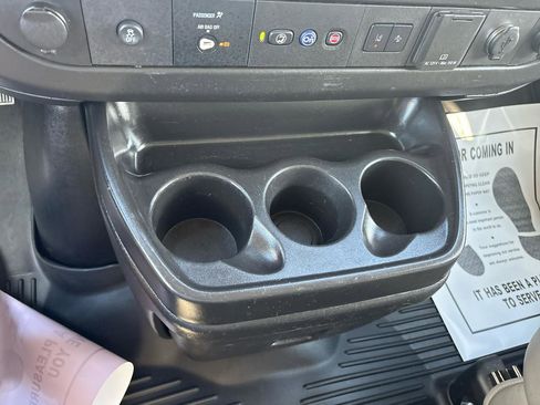 Used 2019 Chevrolet Express 3500 LT w/ LT Preferred Equipment Group RWD image 31