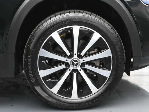 Used 2022 Mercedes-Benz GLB 250 image 22