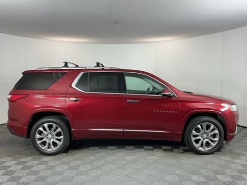Used 2019 Chevrolet Traverse Premier AWD/4WD image 4