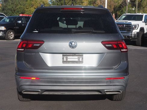 Used 2020 Volkswagen Tiguan S image 6