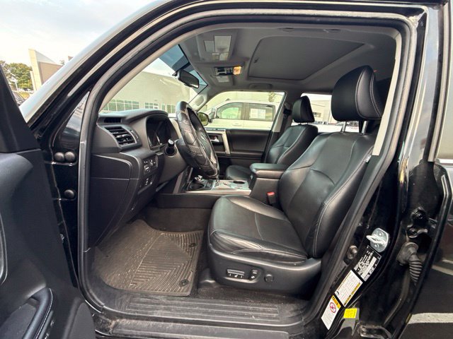 Used 2018 Toyota 4Runner Limited AWD/4WD image 7