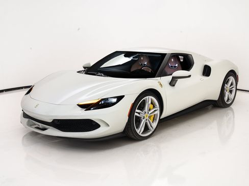 Certified 2025 Ferrari 296 GTB RWD image 2