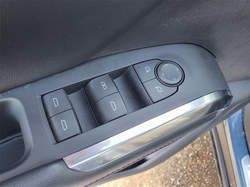 Used 2024 Chevrolet Traverse Z71 w/ LPO, Floor Liner Package image 9