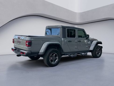 Used 2022 Jeep Gladiator Rubicon w/ Cold Weather Group AWD/4WD image 5