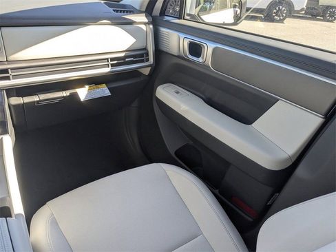 New 2026 Hyundai Santa Fe SE FWD image 17