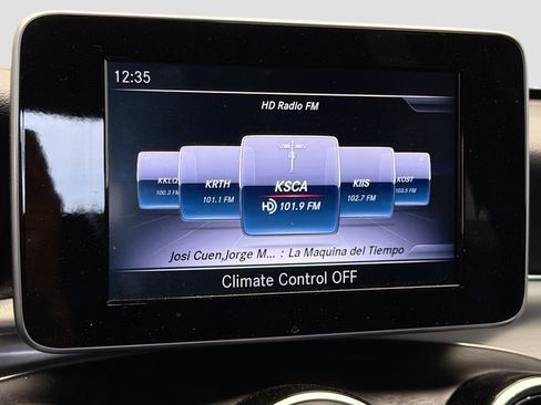 Used 2019 Mercedes-Benz GLC 300 4MATIC image 9