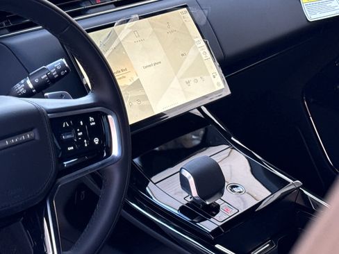 New 2026 Land Rover Range Rover Sport SE image 15