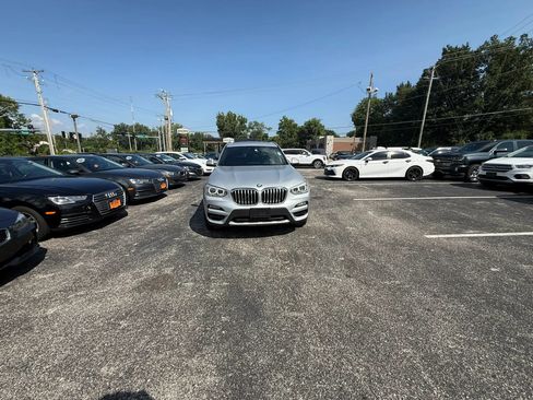 Used 2019 BMW X3 xDrive30i w/ Premium Package AWD/4WD image 6