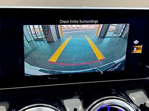 Used 2021 Mercedes-Benz GLA 250 image 24