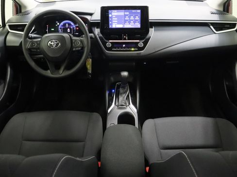 Used 2026 Toyota Corolla LE FWD image 27