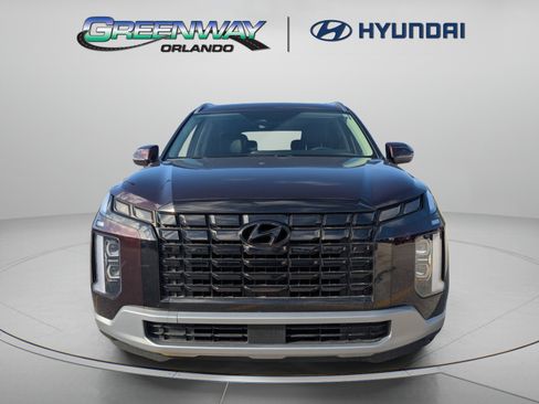 Used 2024 Hyundai Palisade SEL FWD image 3