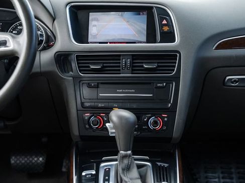 Used 2012 Audi Q5 2.0T Premium Plus w/ Premium Plus Pkg image 66