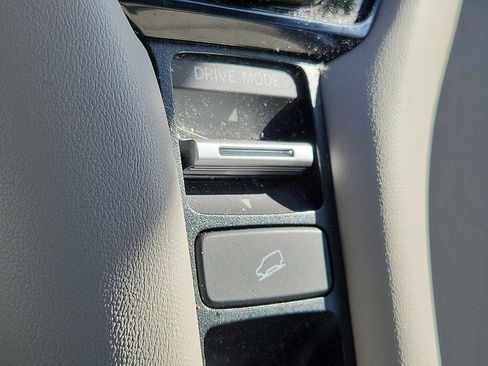 Certified 2023 Honda HR-V LX image 24