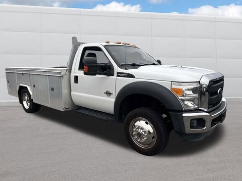 Used 2016 Ford F550 2WD Regular Cab Super Duty image 8