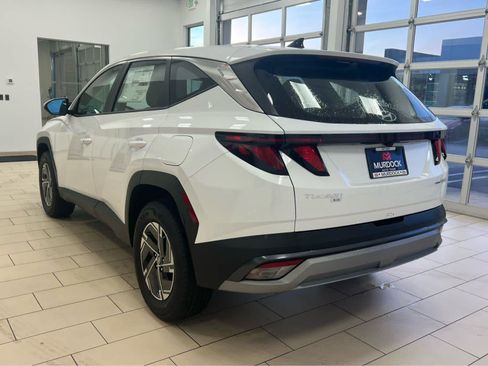 New 2026 Hyundai Tucson Blue SE AWD/4WD image 10