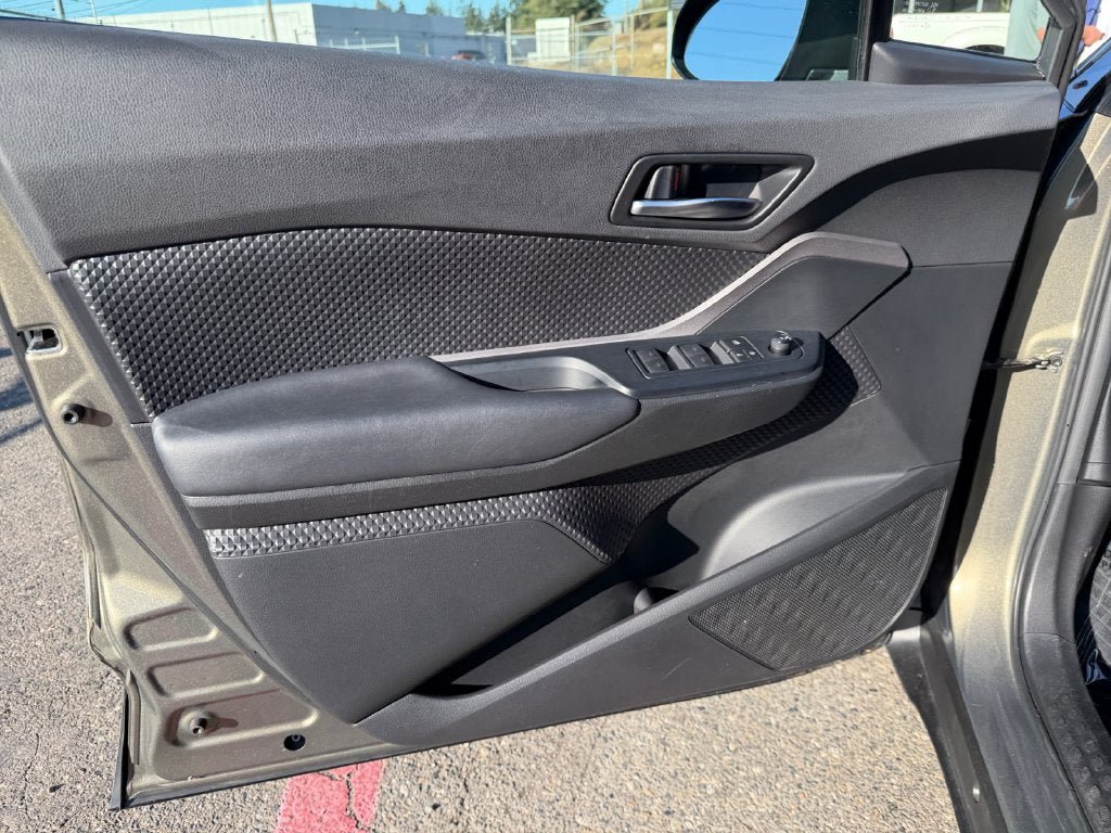 Used 2021 Toyota C-HR LE FWD image 20