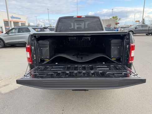 Used 2018 Ford F150 XLT w/ Equipment Group 302A Luxury AWD/4WD image 22