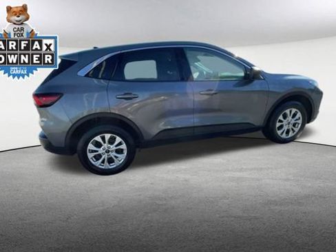 Certified 2023 Ford Escape Active AWD/4WD image 10