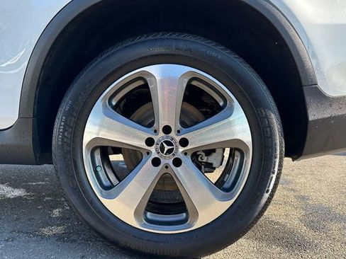 Certified 2022 Mercedes-Benz GLC 300 GLC 300 image 10