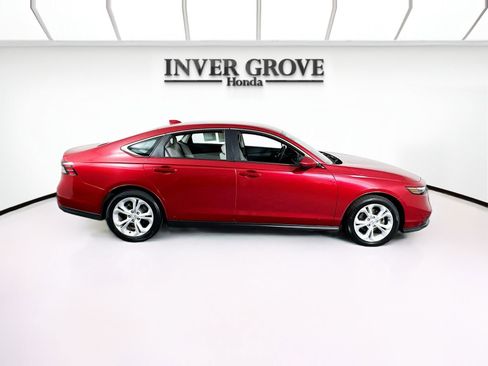 Used 2023 Honda Accord LX image 4