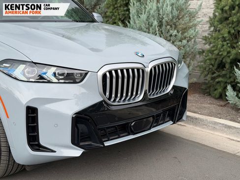 Used 2026 BMW X5 xDrive40i w/ M Sport Package AWD/4WD image 10