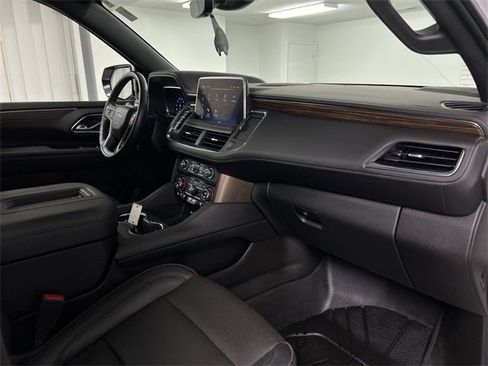 Used 2023 Chevrolet Suburban High Country image 64