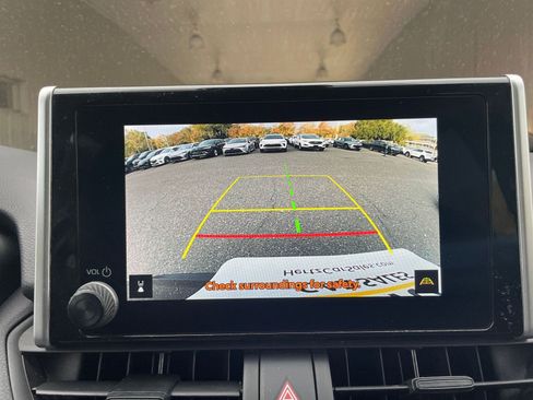 Used 2025 Toyota RAV4 LE image 17